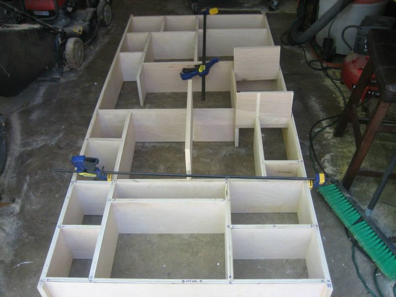HOW I BUILT a SHADOW BOX BOOKCASE : 15 Steps - Instructables