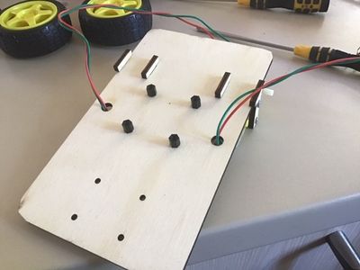 Micro:bit Smart Car : 8 Steps - Instructables