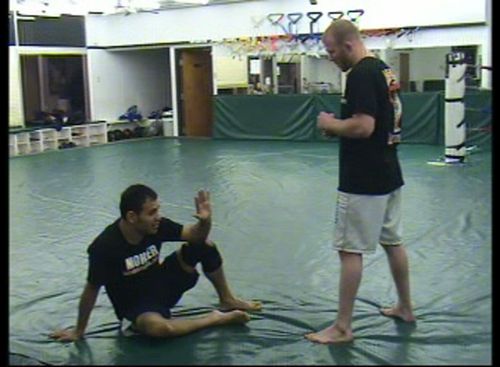 How to Stand Up in a Street Fight! (Instructable)