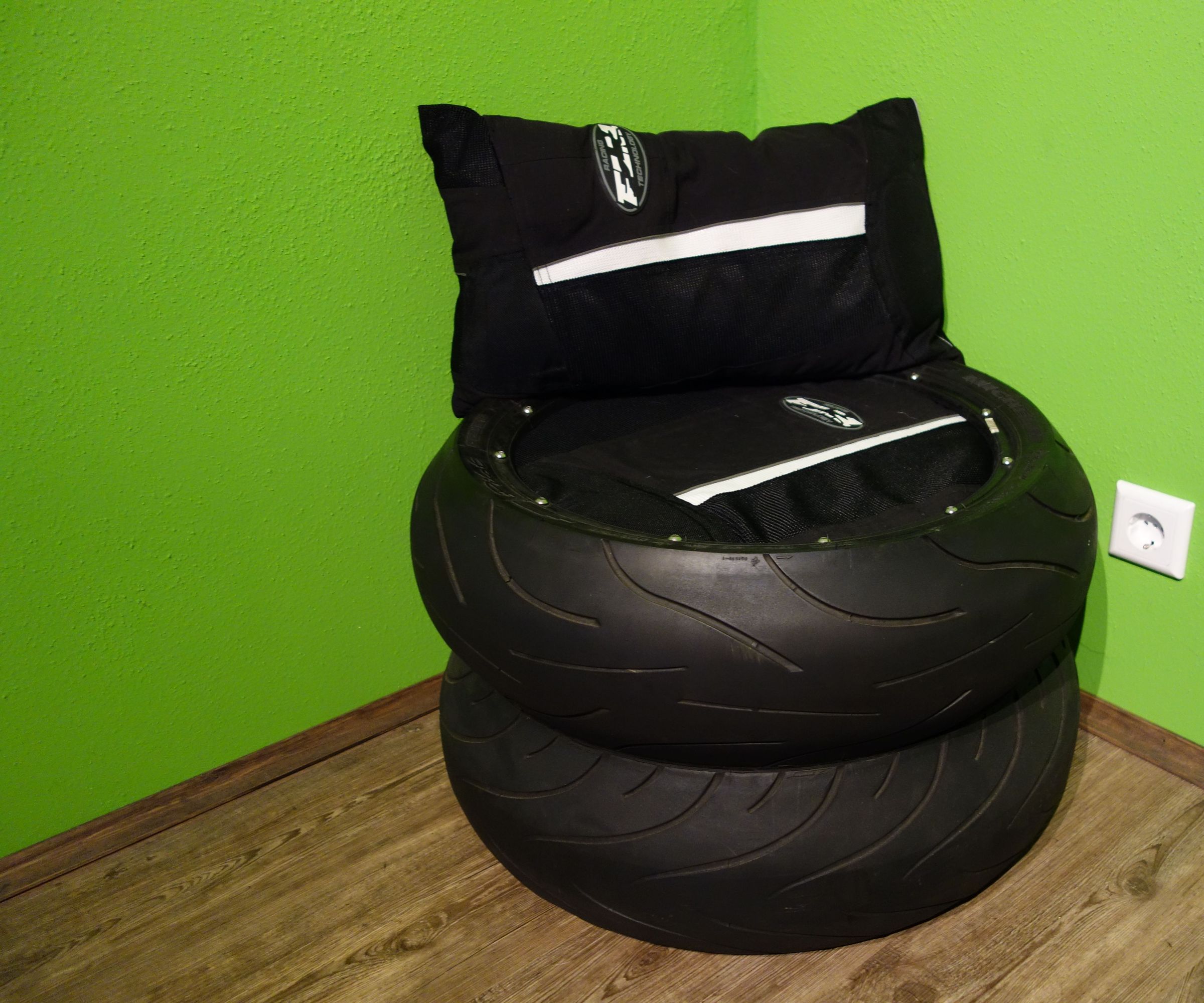 Simple Motorcycle Tire Chair