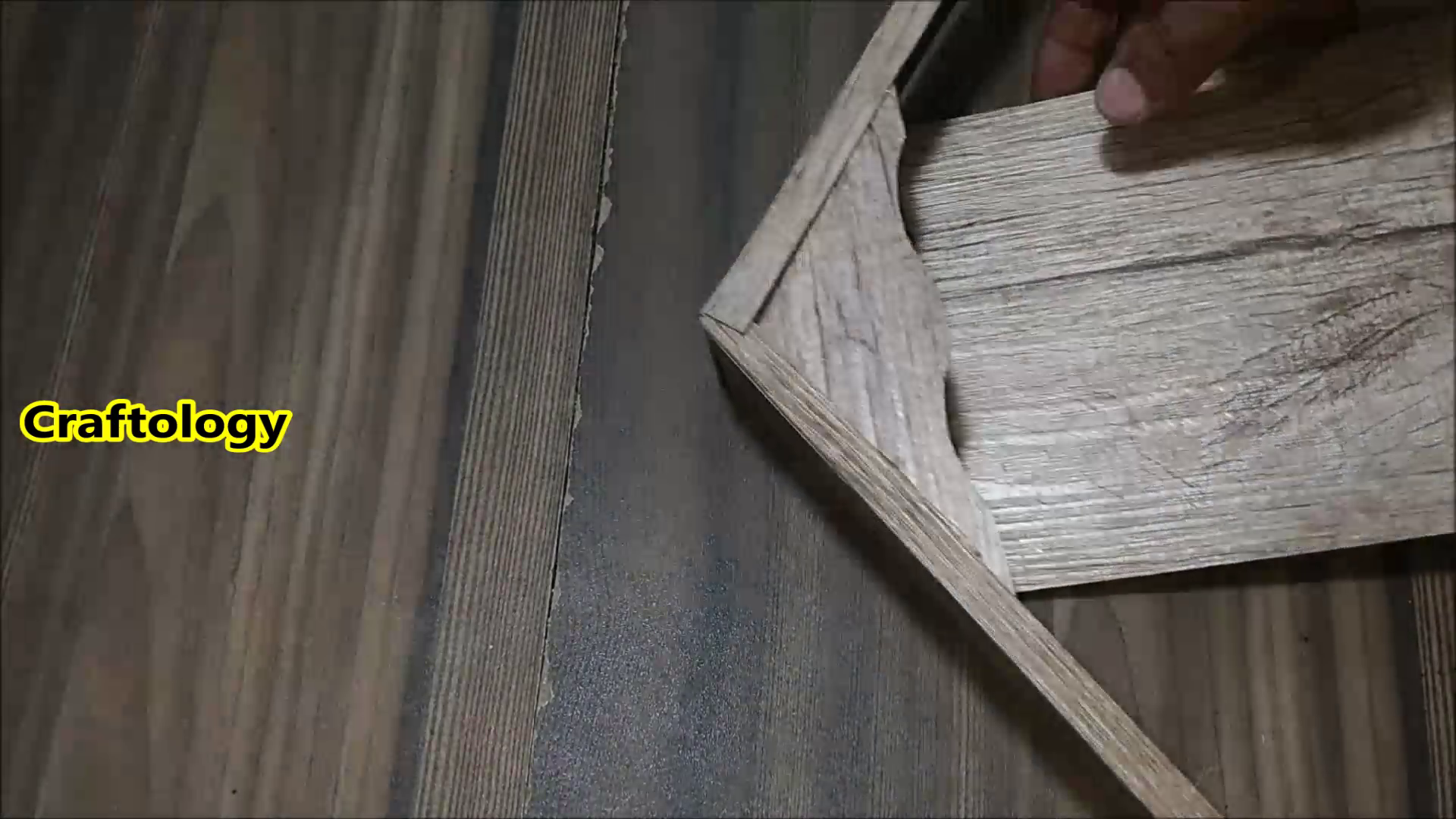 How to Make Backlit Pallet Clock Wall Art 3 Steps Instructables