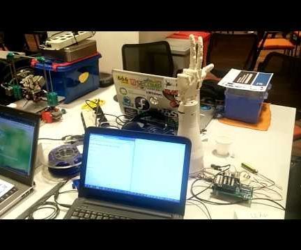 Robotic Arm Controlled by Intel Edison