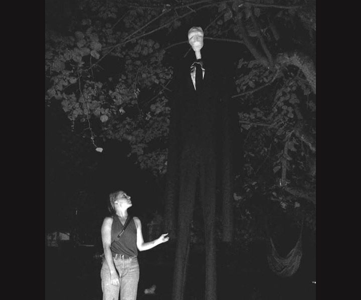 Low-cost / High-scare Slender Man 