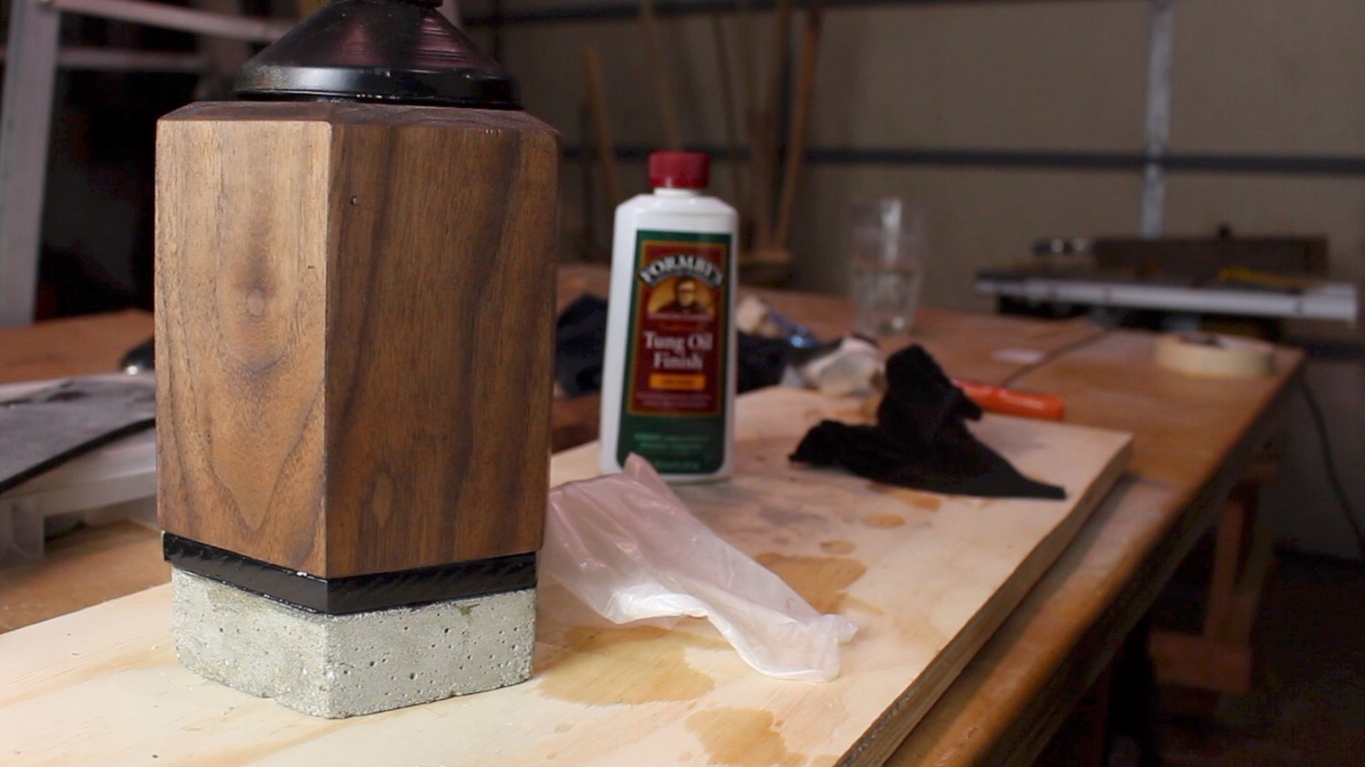Table Top Tiki Torch! Recycle Your Beat Up Tiki Torch. 8 Steps (with
