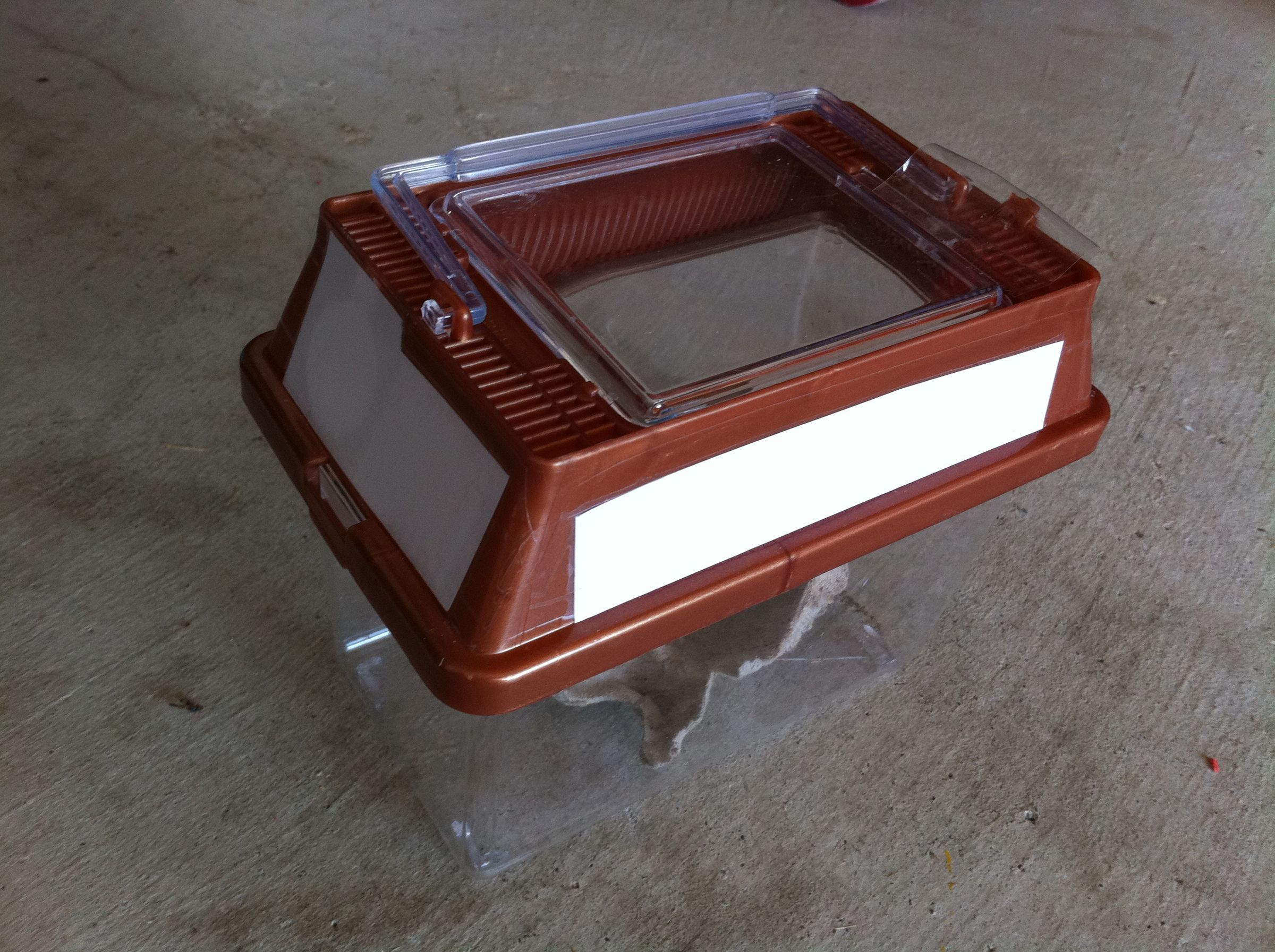 Cricket Container 4 Steps Instructables