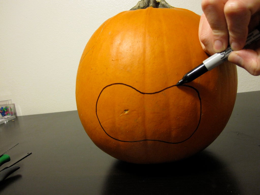 Puking Pumpkin : 7 Steps (with Pictures) - Instructables puking-pumpkin-7-steps-with-pictures-instructables