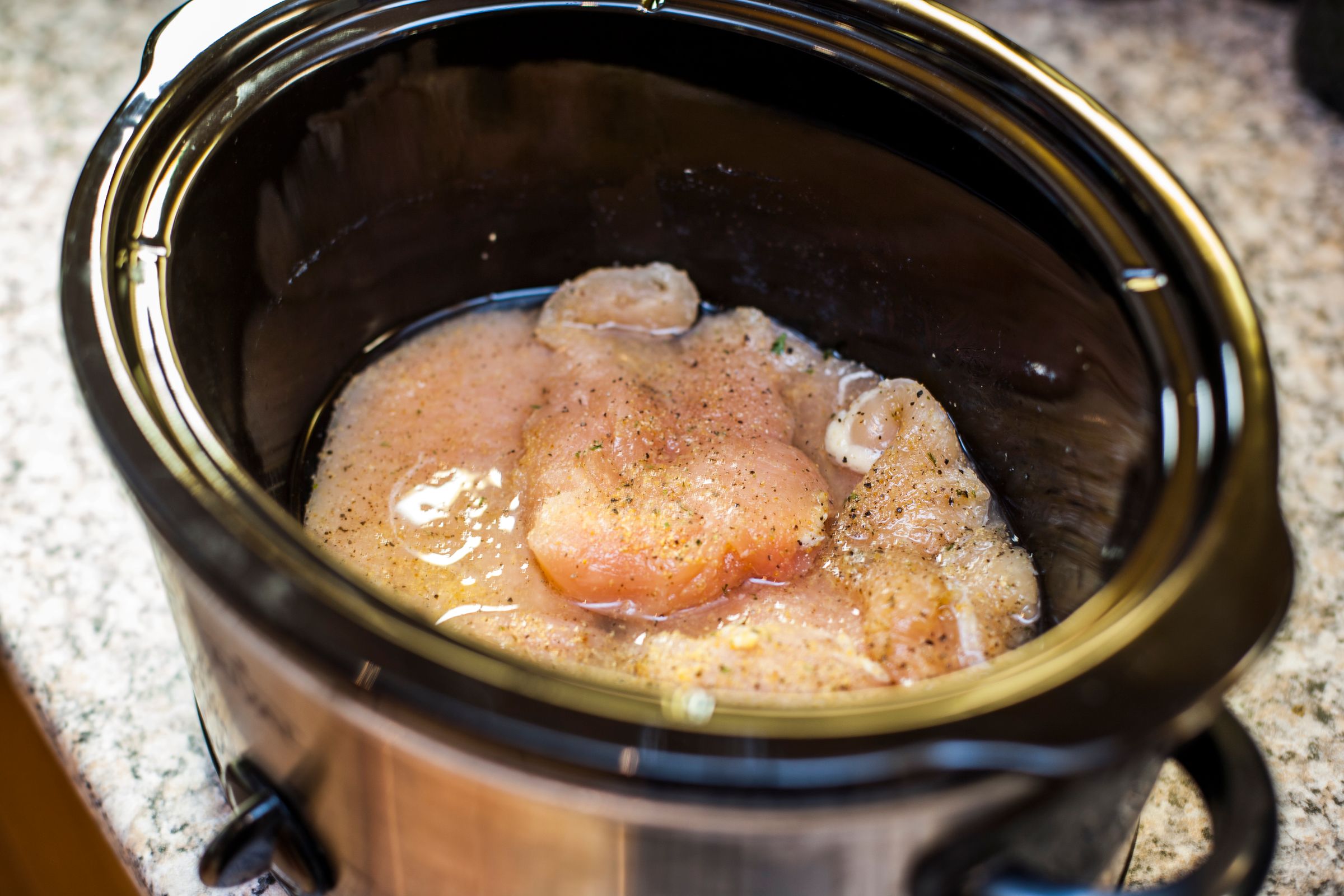 Creamy White Wine Crock Pot Chicken 6 Steps (with Pictures