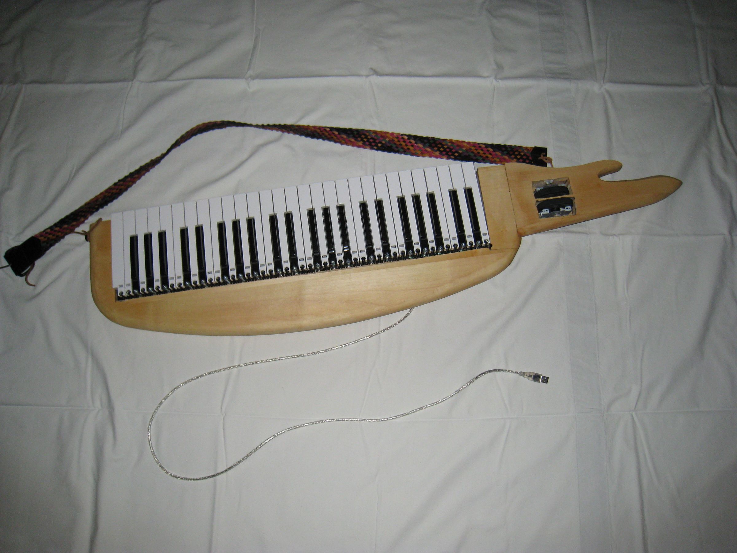 GMax Keytar