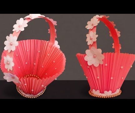 How to Make Easy Christmas DIY Accordion Paper Gift Basket?