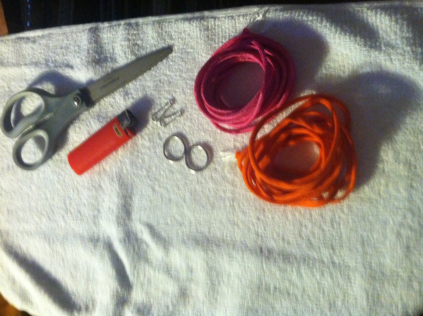 Paracord Camera Strap : 8 Steps - Instructables