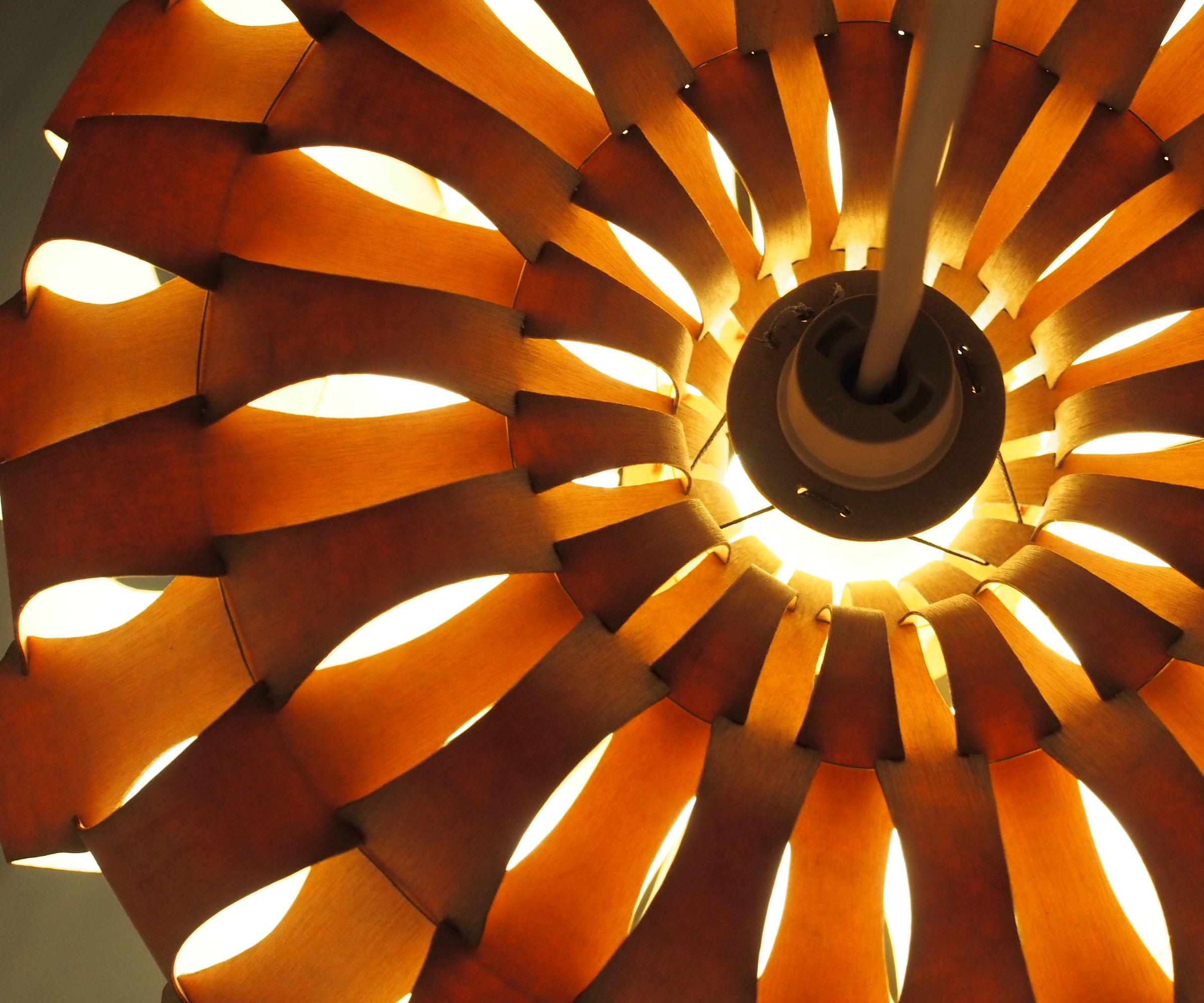 Wood Lamp 