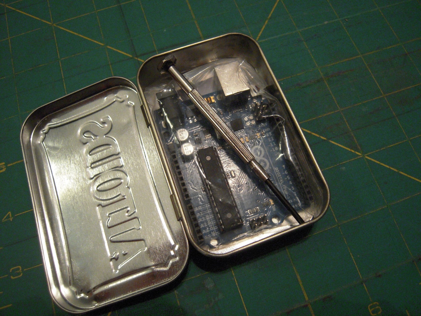 Pocket Sized Arduino Kit! : 3 Steps - Instructables