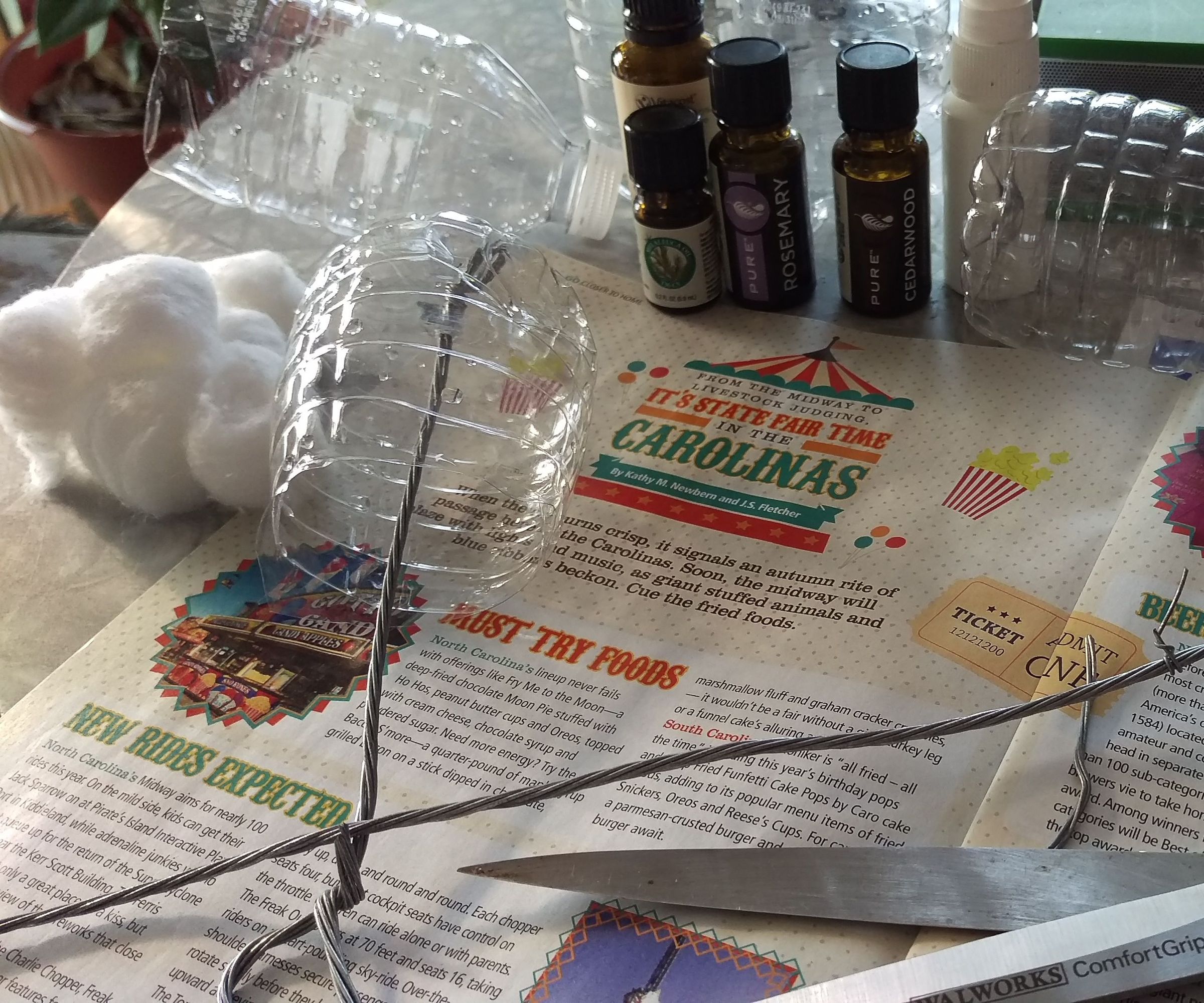 Essential Oils Ant Barrier, Ant Stop for Bird Feeders
