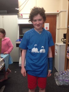 Simple Silhouette T-Shirt Stenciling