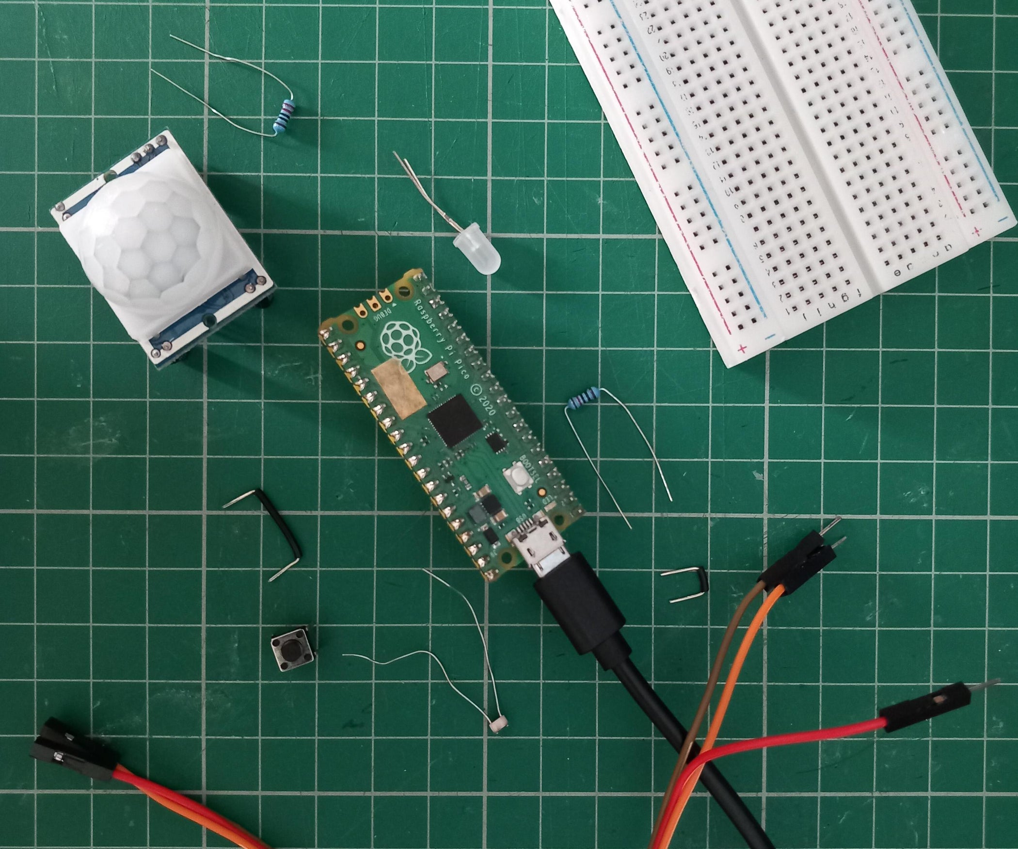 Raspberry Pi Pico Tutorial 7 Steps Instructables Raspberry Pi Pico Tutorial 7 Steps Instructables
