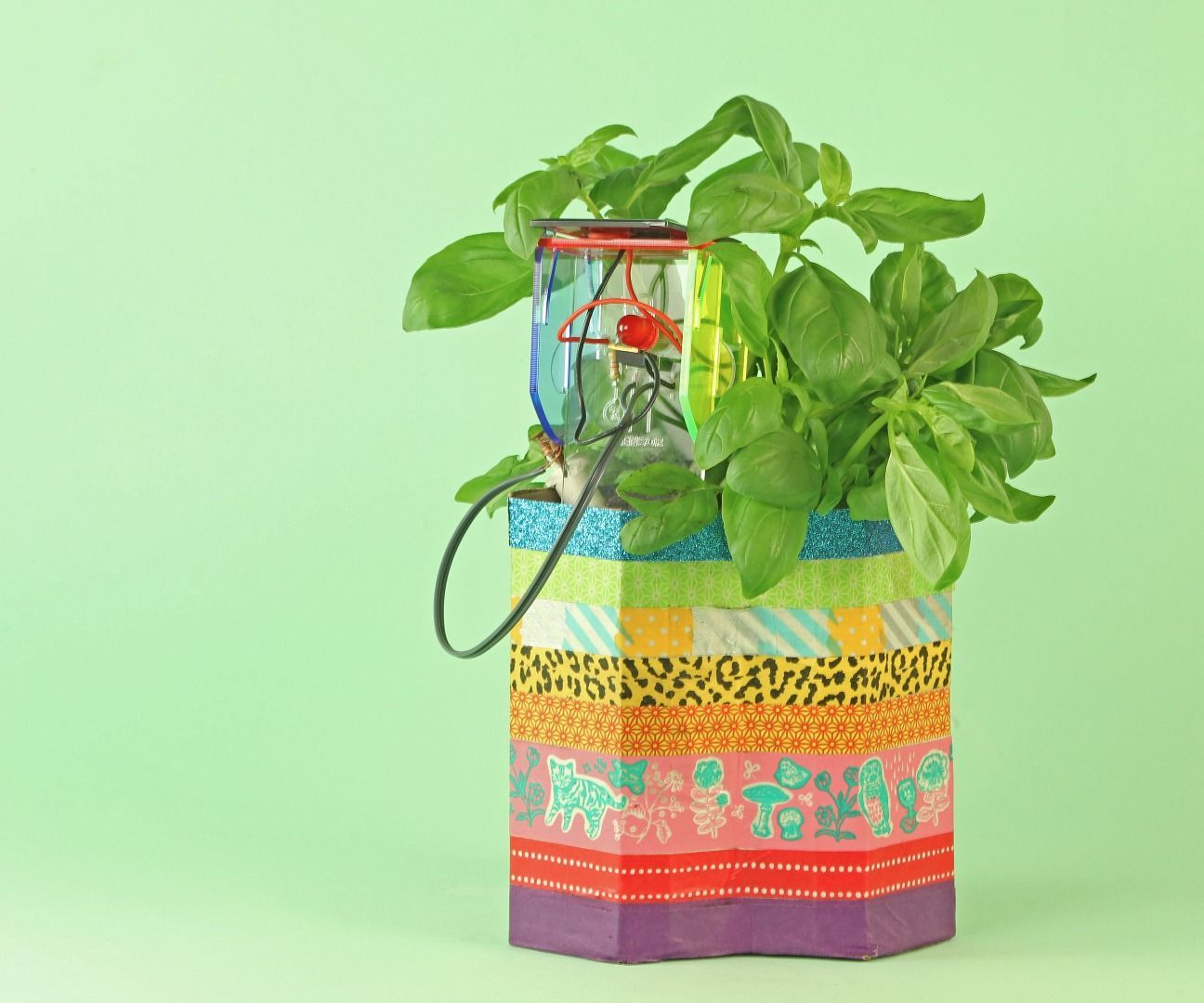 DIY Thirsty Plant Pot