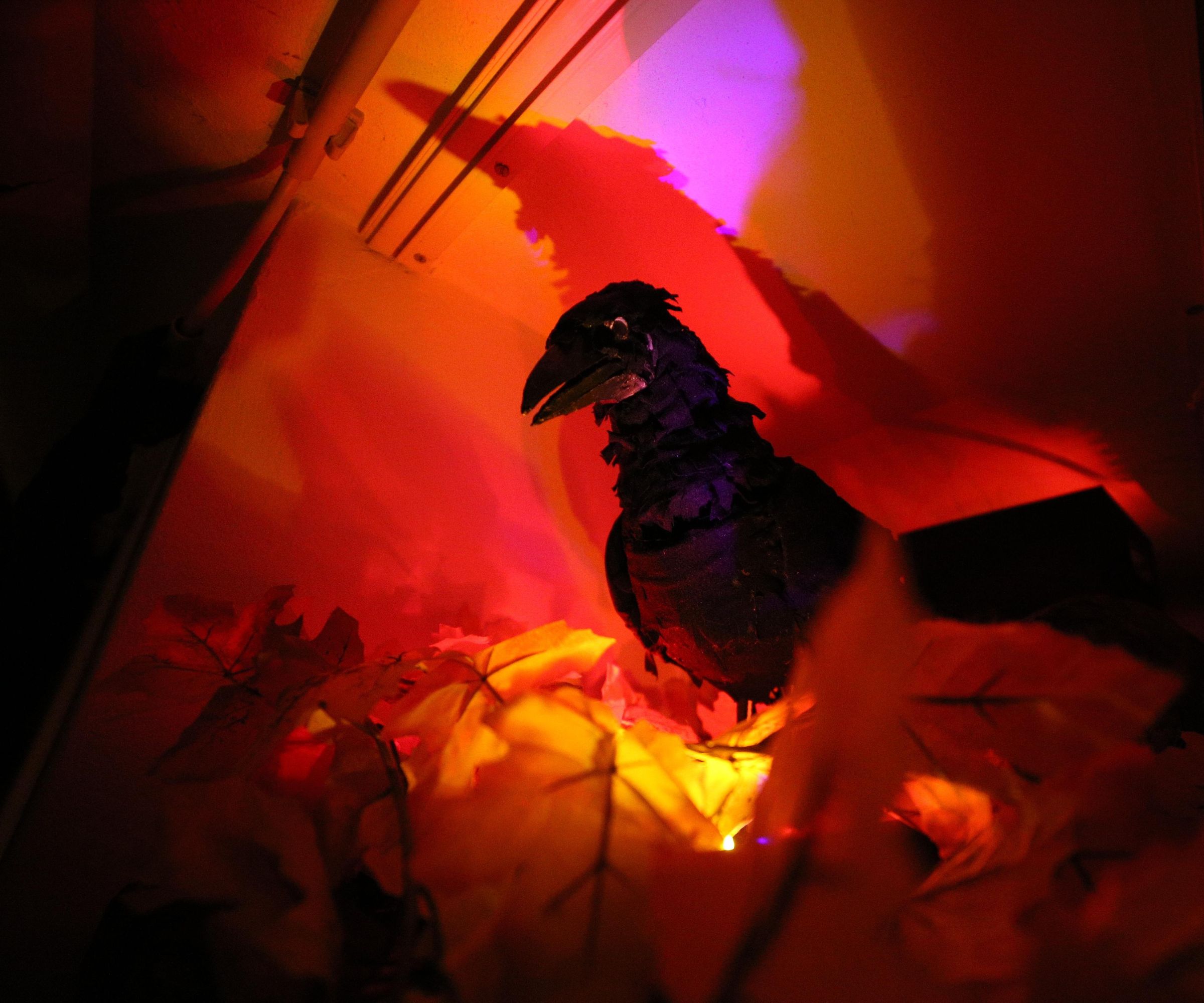 Halloween - Raven Animatronic