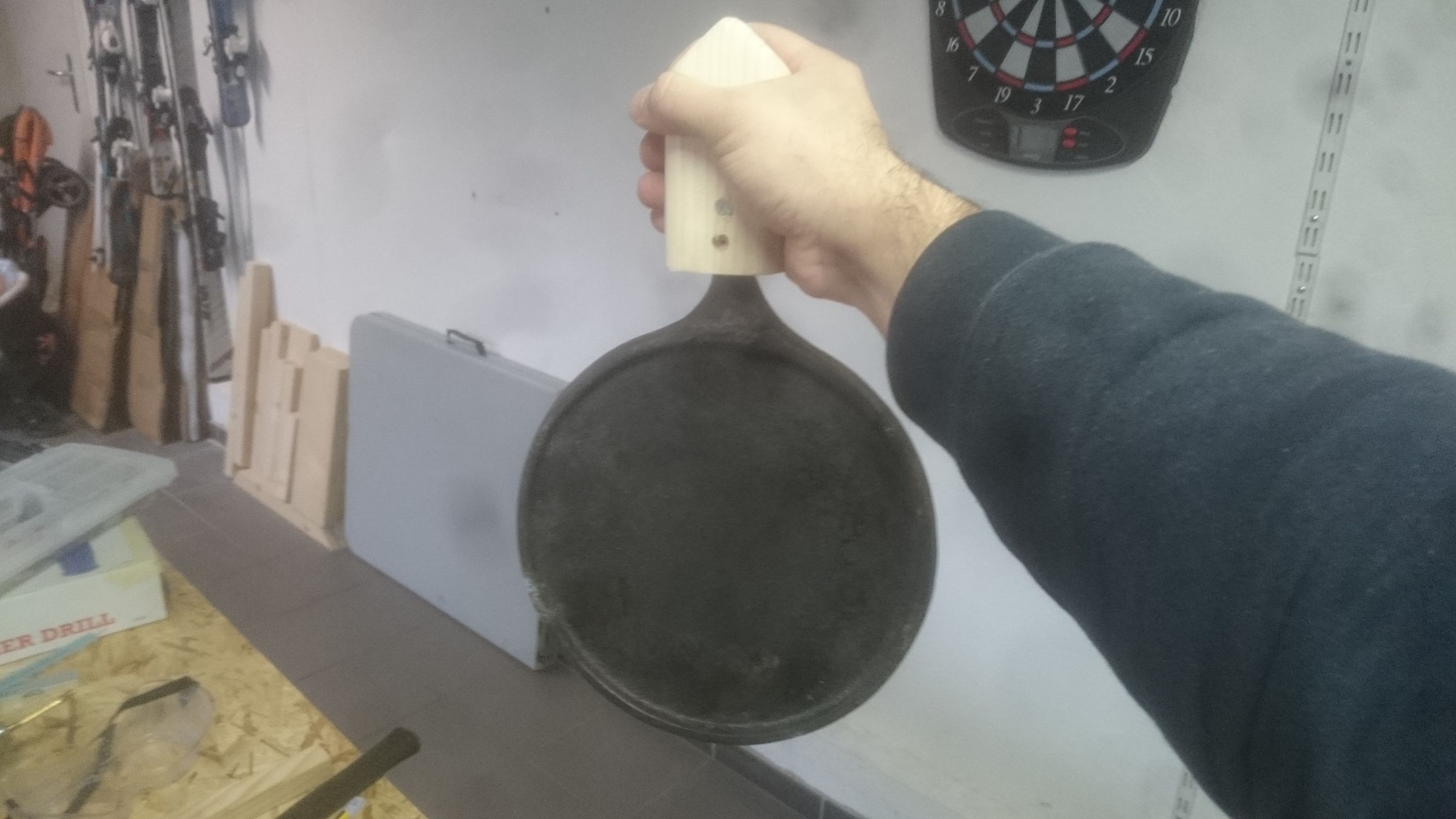 Wooden Handle for Cast Iron Skillet 6 Steps (with Pictures