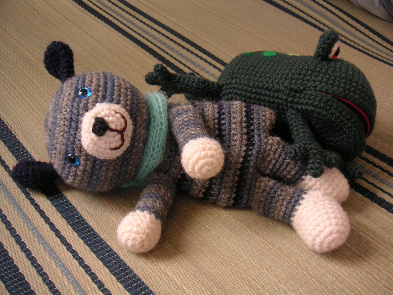 Frog and Dog Pouch