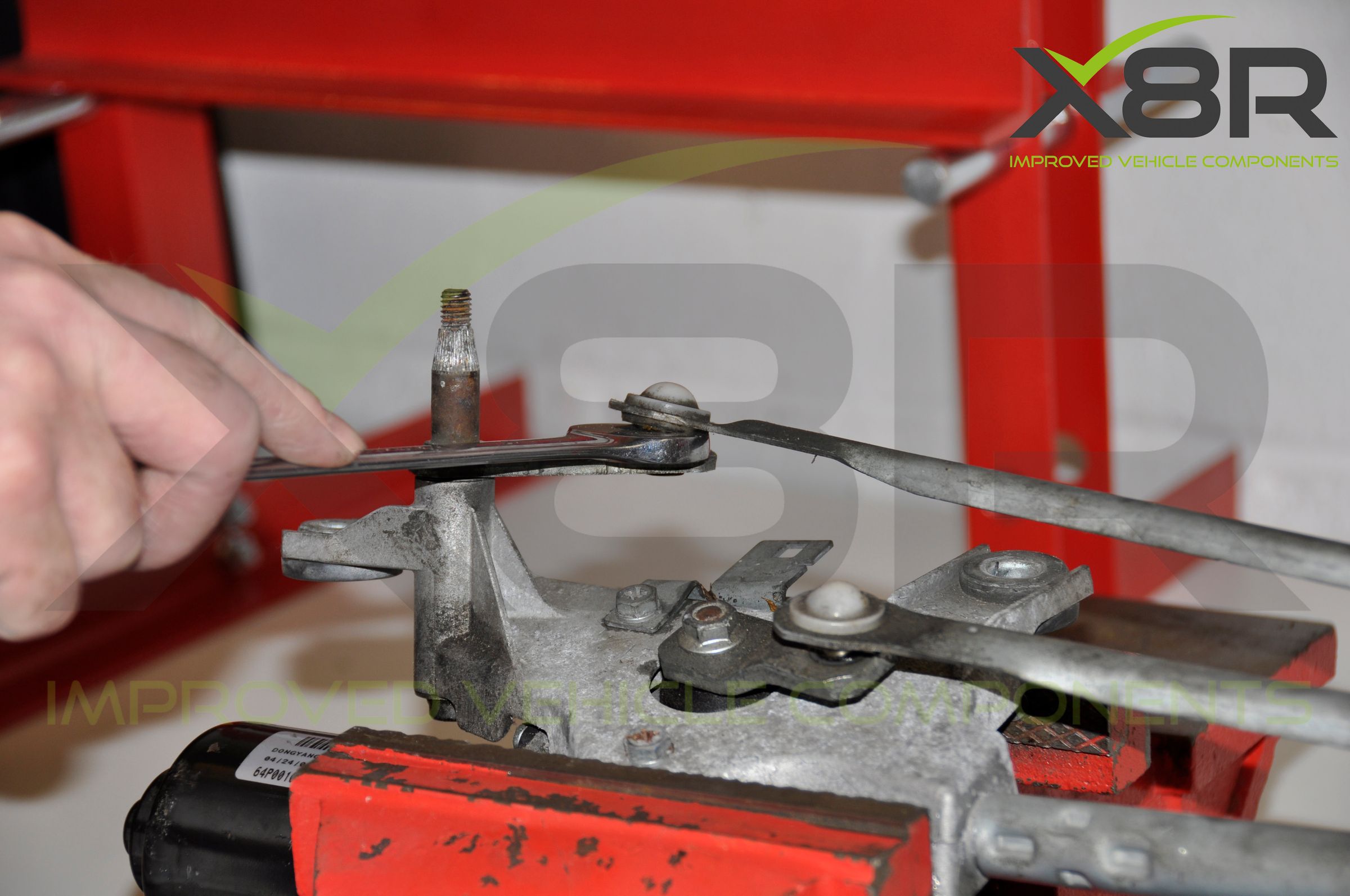 Vauxhall Vectra C and Signum 20052009 Front Windscreen Wiper Linkage