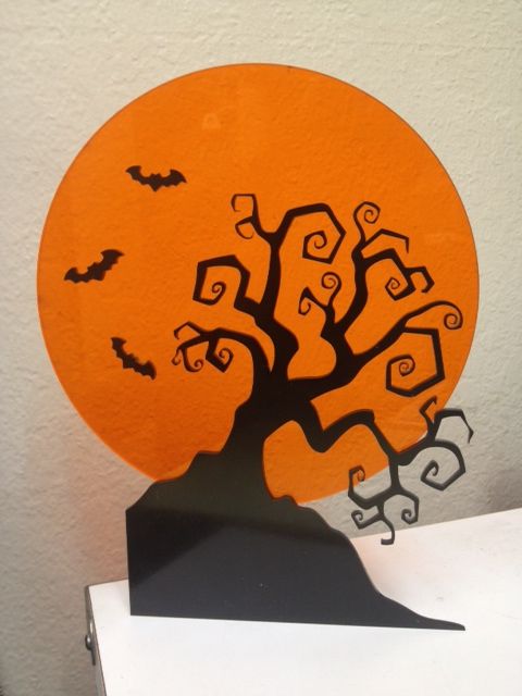 Spooky Tree and Bat Decoration