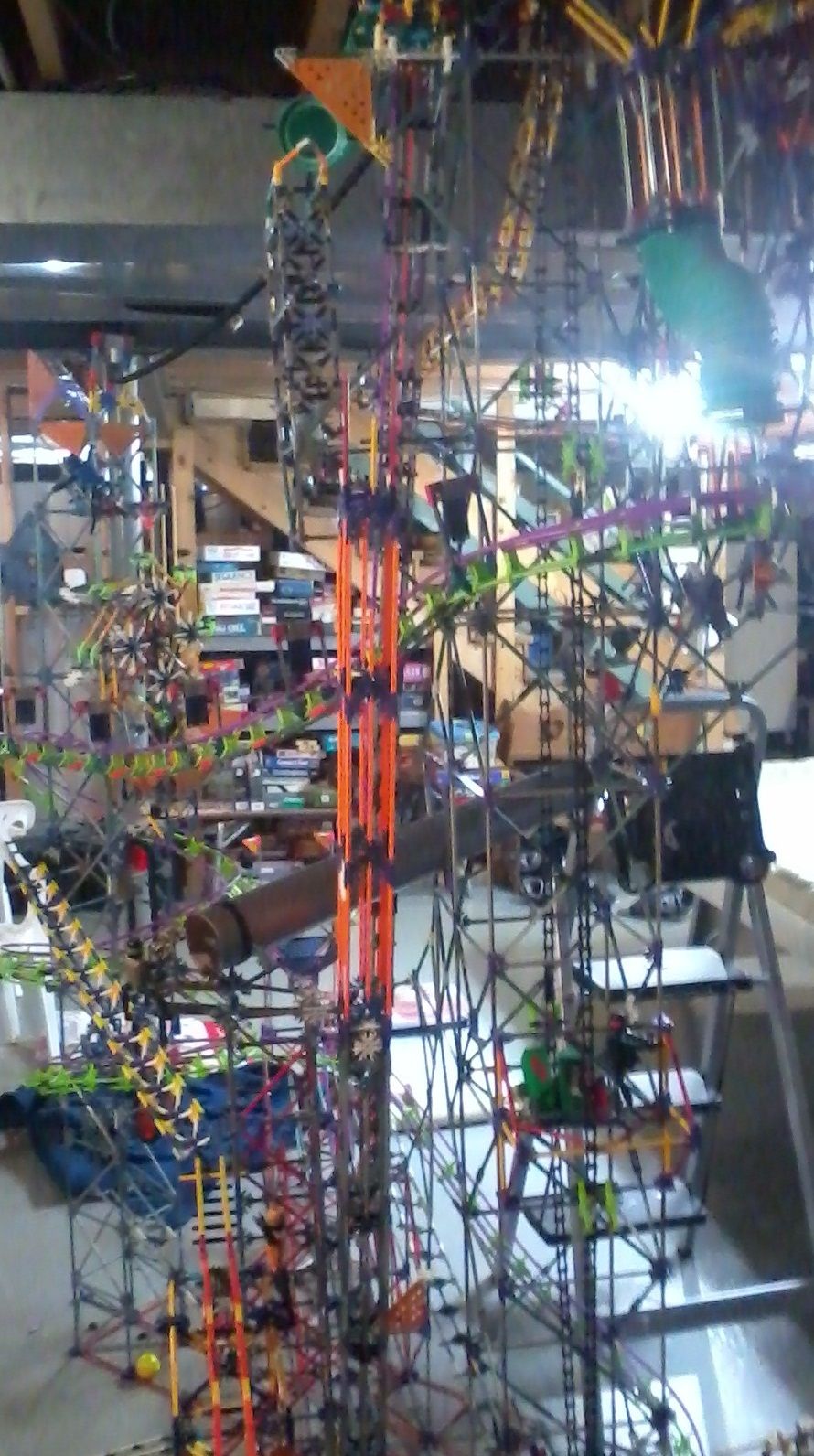 Four Flags (Knex Ball Machine)
