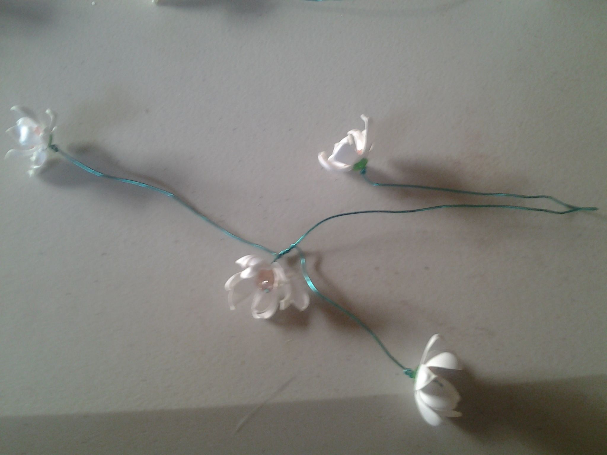 Sakura Blossom Necklace and Earrings With YUPO Paper 5 Steps (with