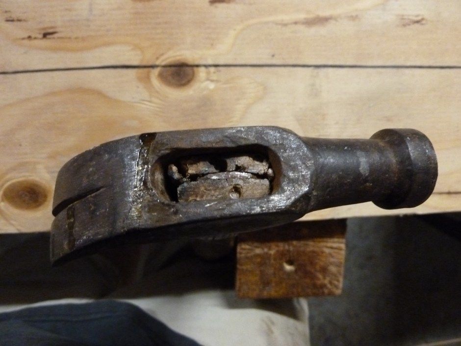 How to Renovate Your Old Hammer