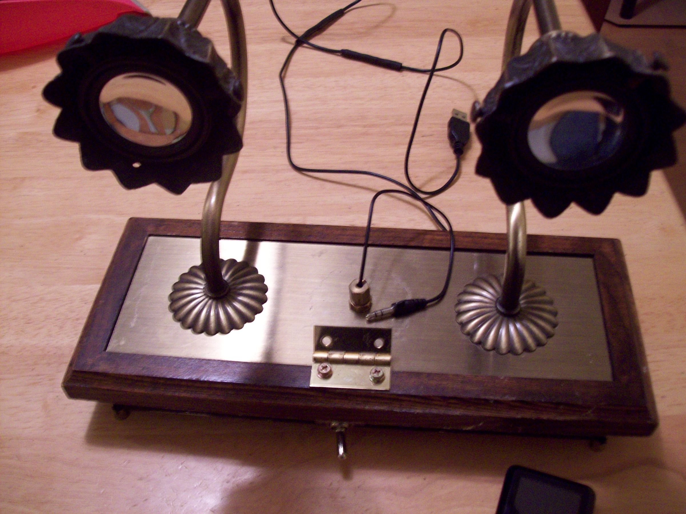 Steampunk Desktop Media Amp