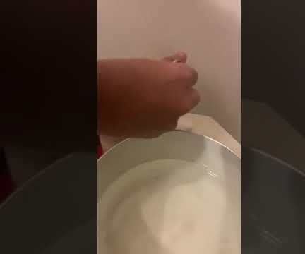 ؟هل بالإمكان السكر والماء ان يتجانسان