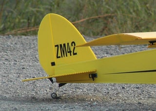 Coroplast rc plane Clearance