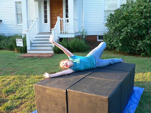 Lightweight Acting Cubes