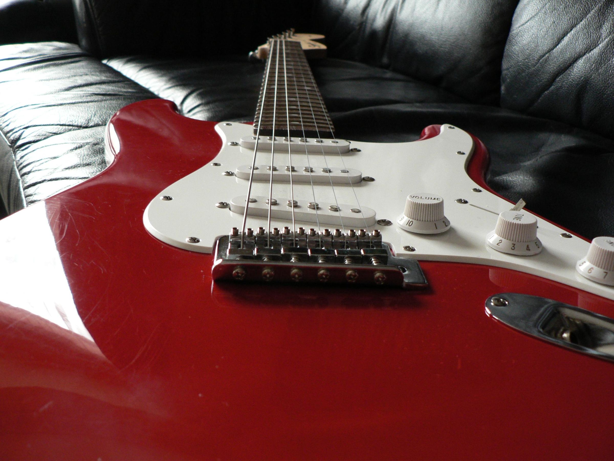 Improved Strat for Less Than $20, Potting and Semi - Sheilding Your Guitar