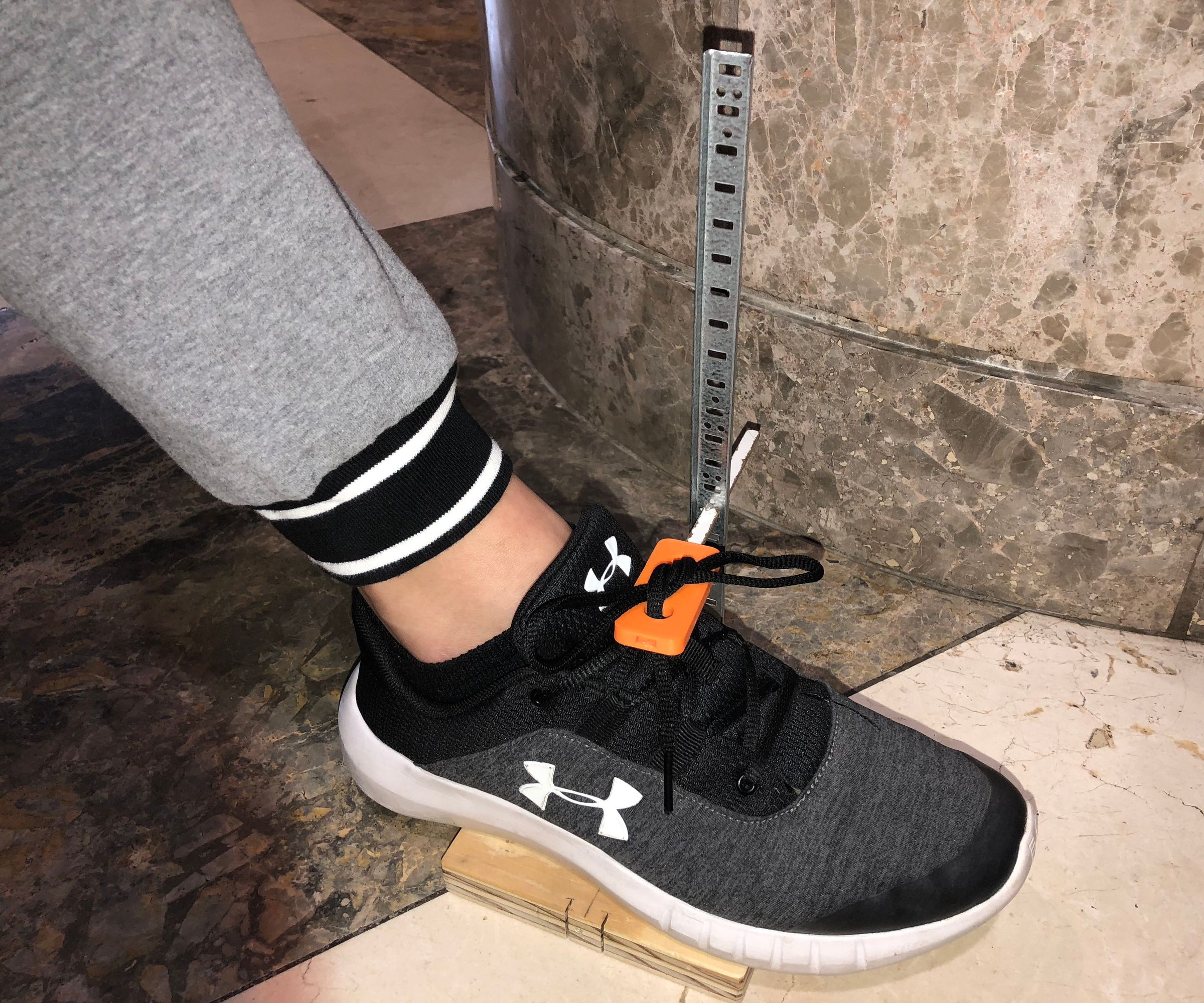 Lace Lock