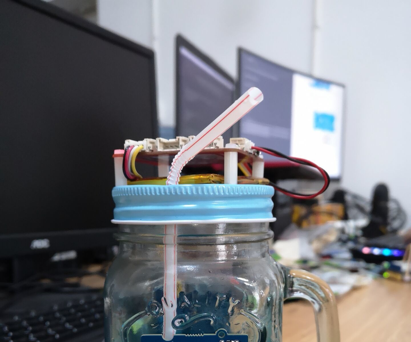 Drinking Reminder Water Bottle With AllThingsTalk