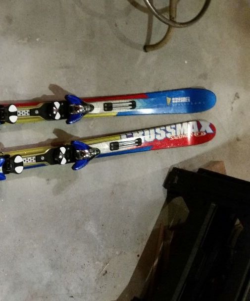 Light-Up Skis