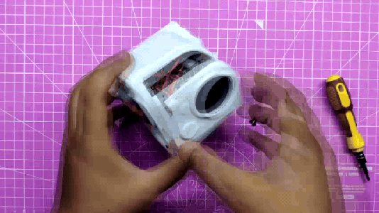 Front Screen Holder Assembly