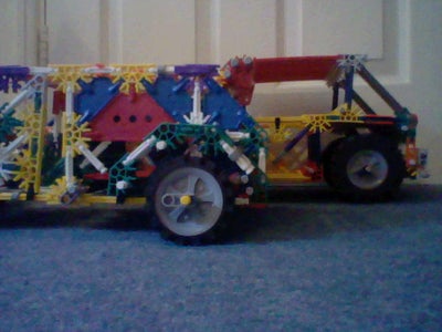 Knex Car With Large Trunk Space Crash Test.