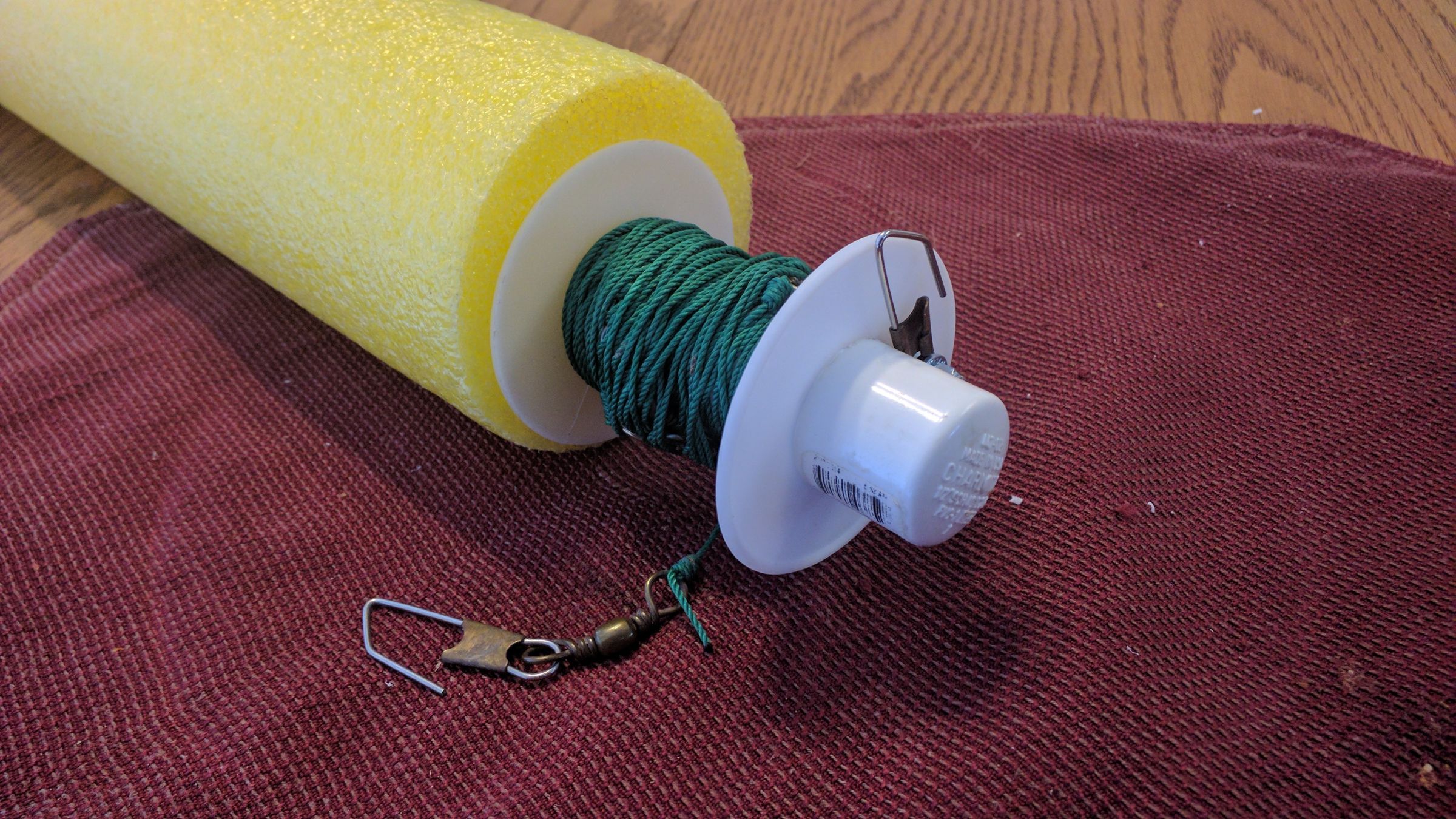 How To Make Fishing Jugs From Pool Noodles? DeKookGuide