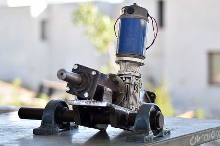 Gearbox - DC Motor