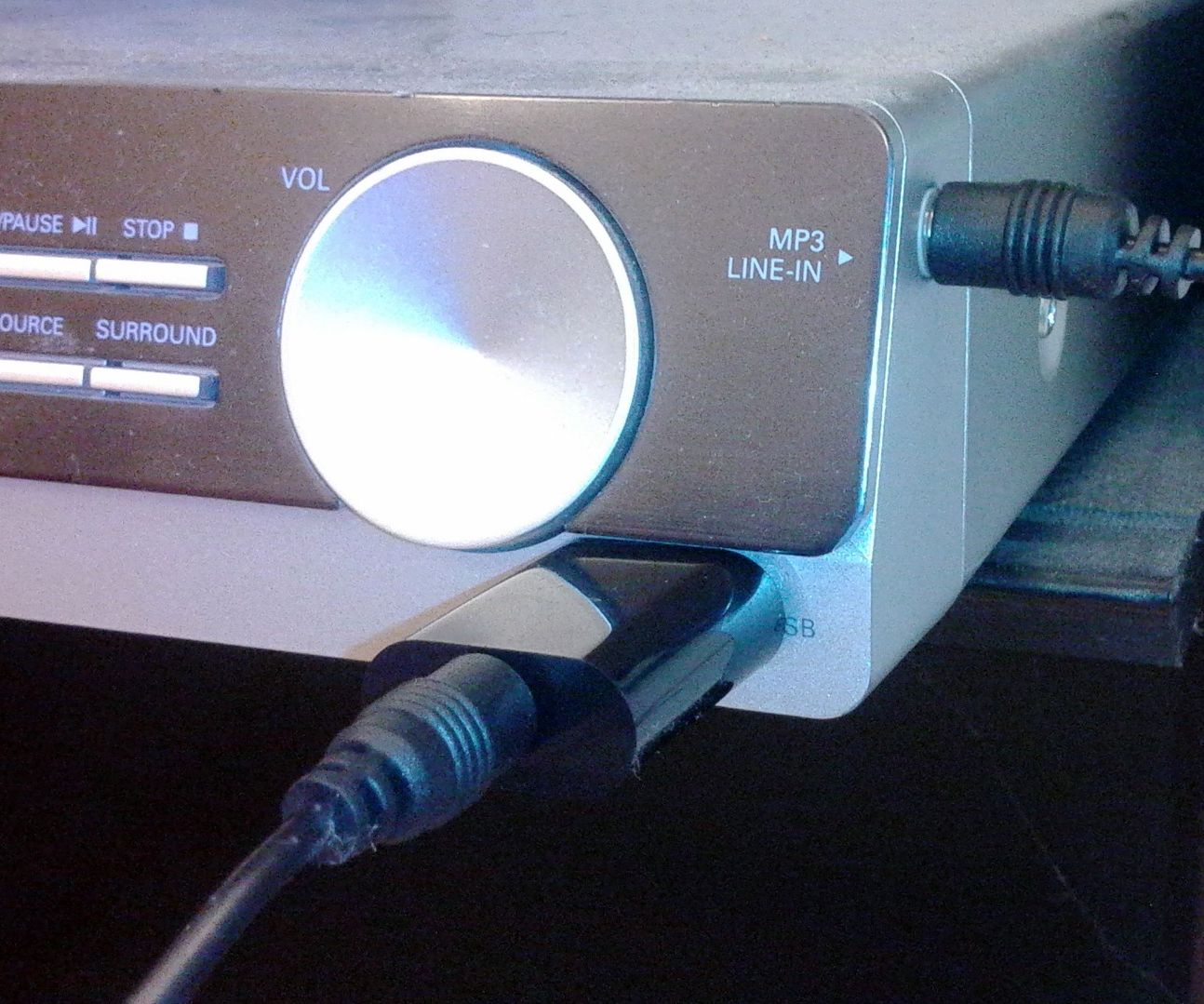 A Simple Batteryless Bluetooth Upgrade (Hack) for Your Media Player