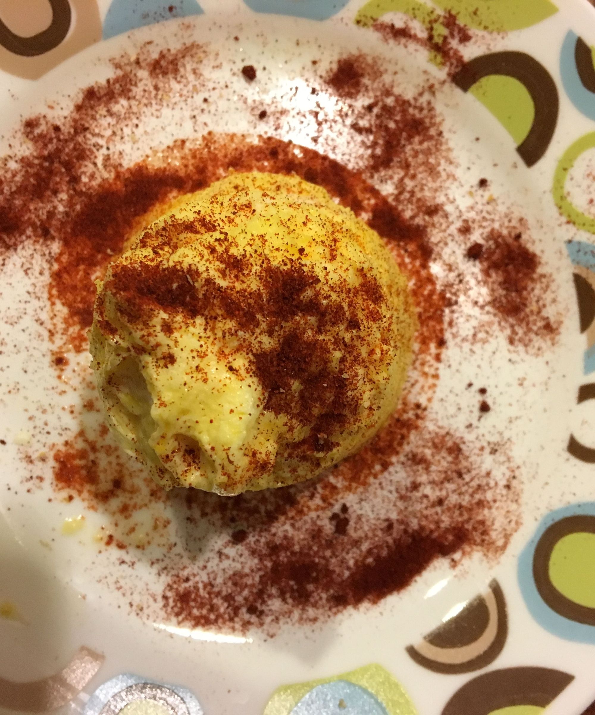 Spiced up cheese omelet on the go