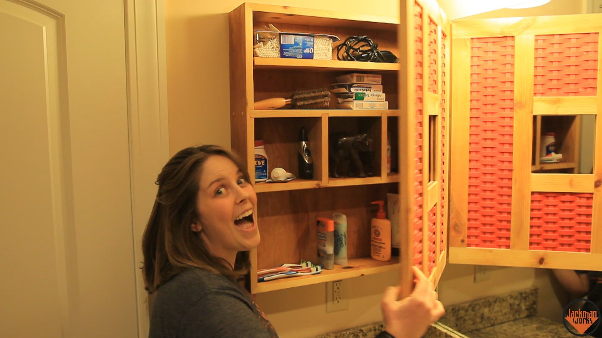 Reclaimed Wood & Plastic Medicine 12 Steps (with Pictures