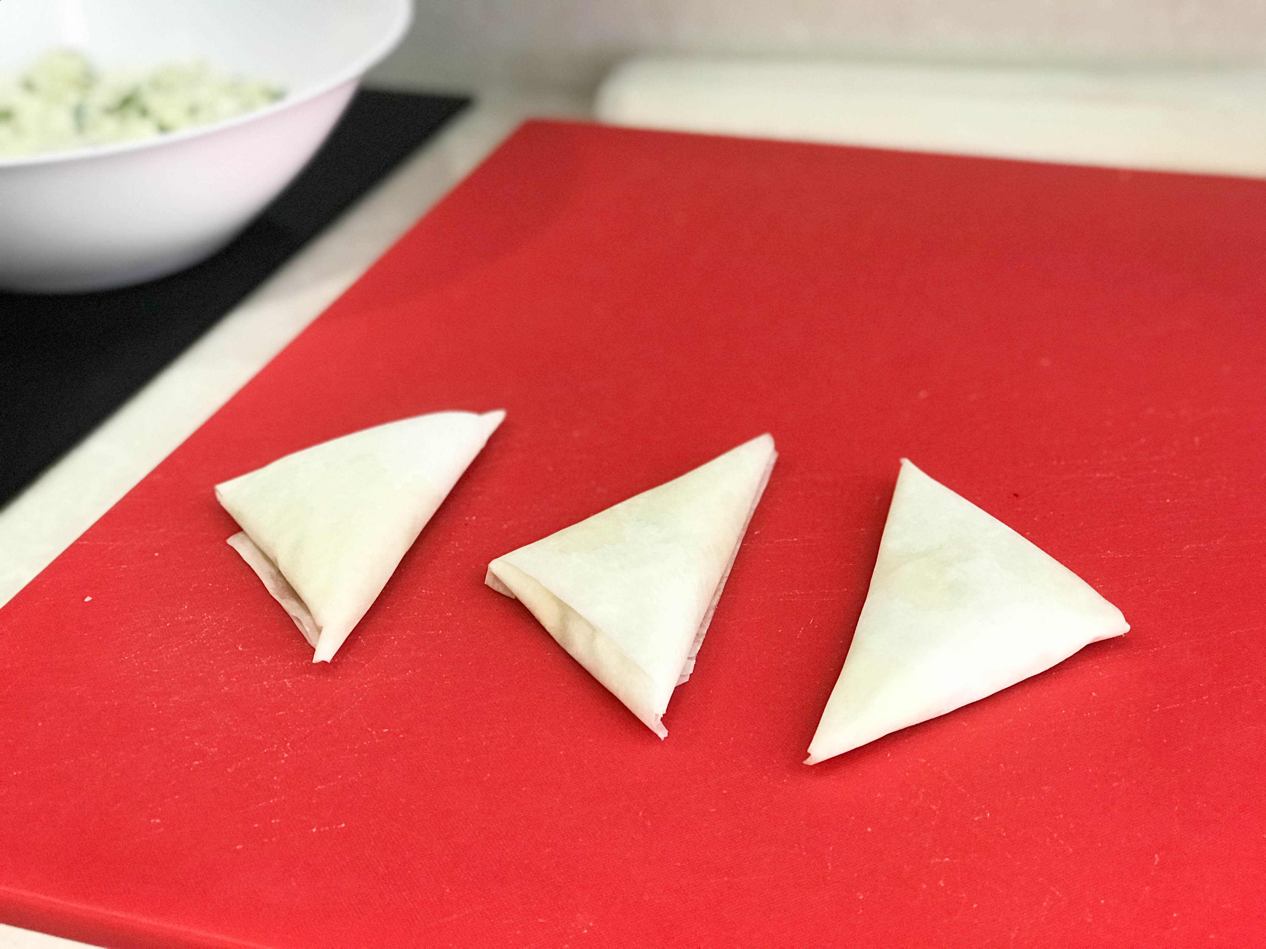 Easy Filo Cheese Triangles With Parsley 5 Steps (with Pictures