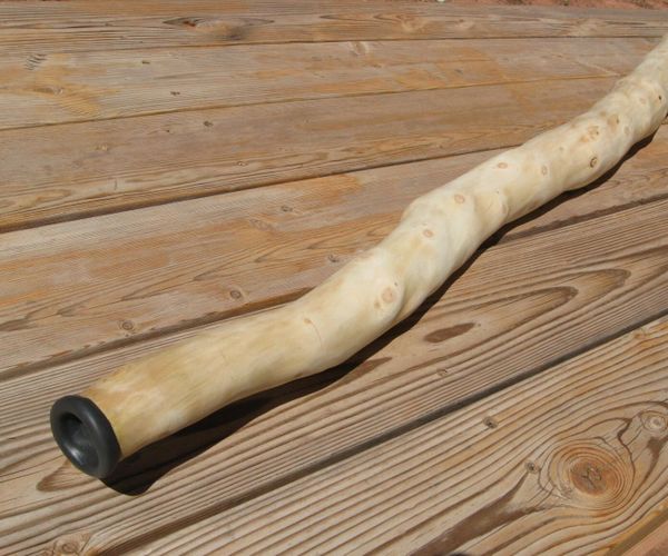 Turn a Used Christmas Tree Into a Didgeridoo