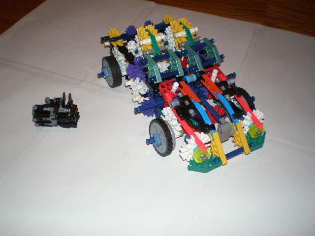 Knex Barricade/Frenzy transformer combo build