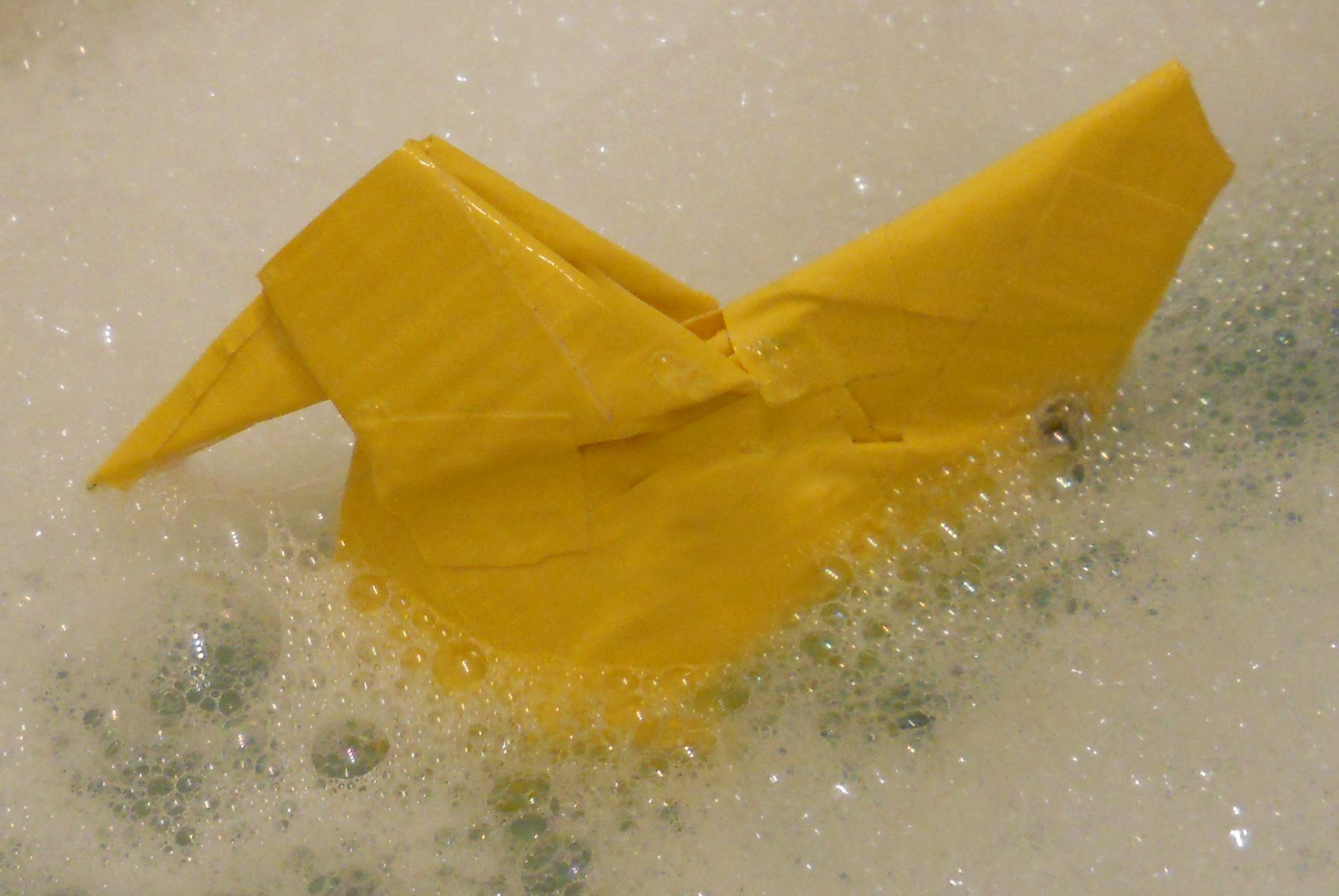 Duct Duck (Duct Tape Duck Tub Stopper) 4 Steps (with Pictures