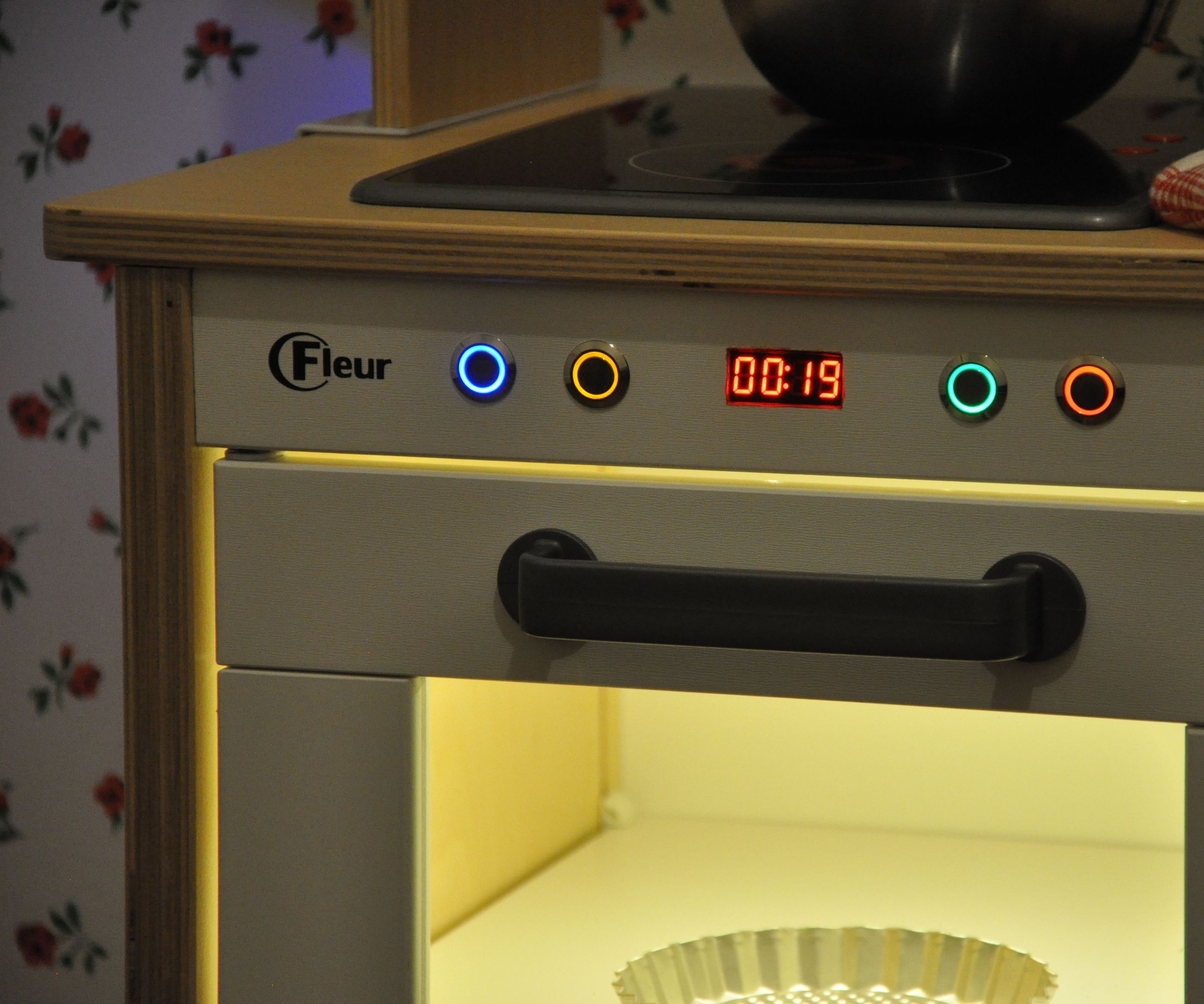 Kids Kitchen That Says BEEP