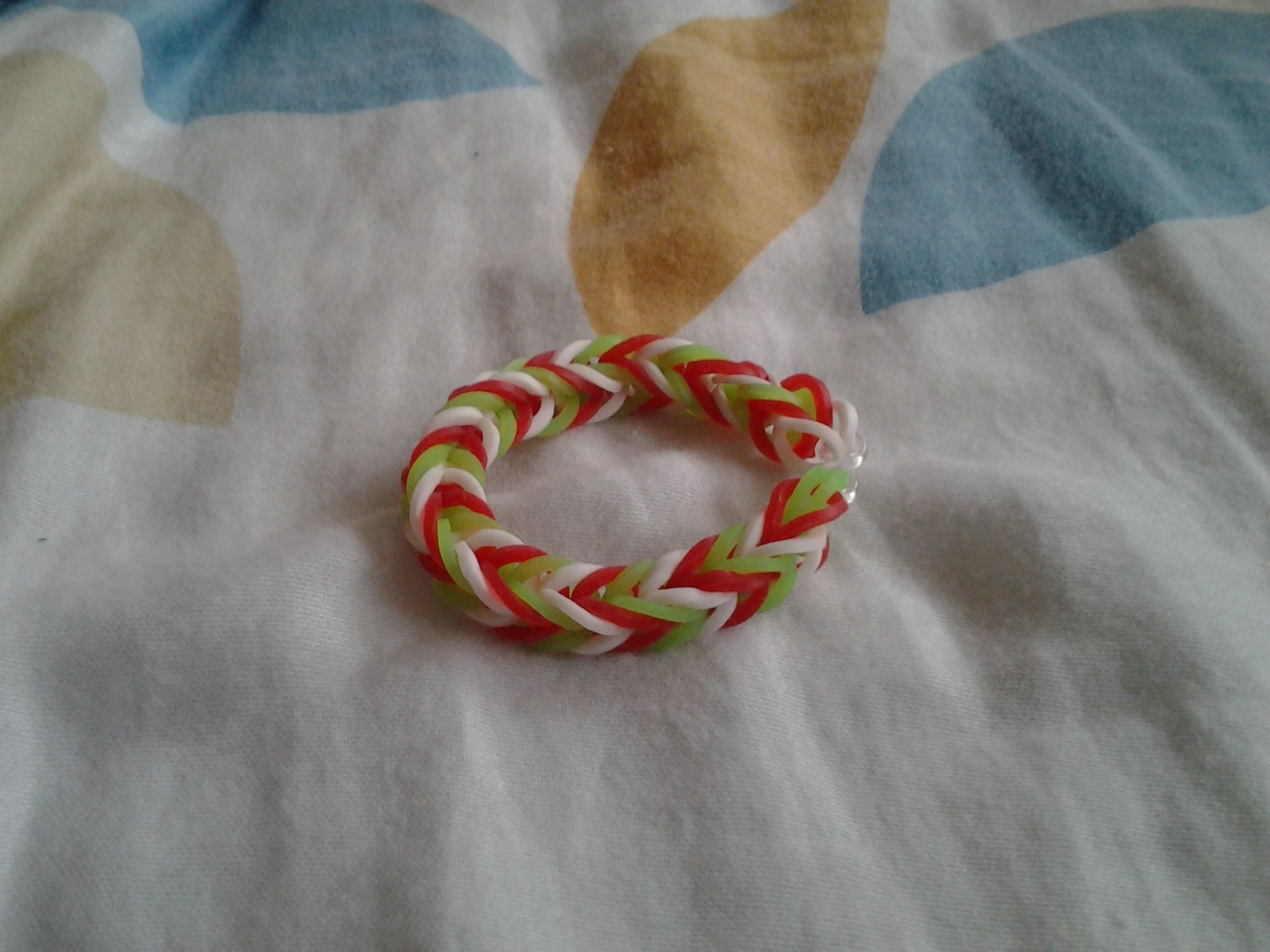 Loom Band Fishtail : 4 Steps Instructables
