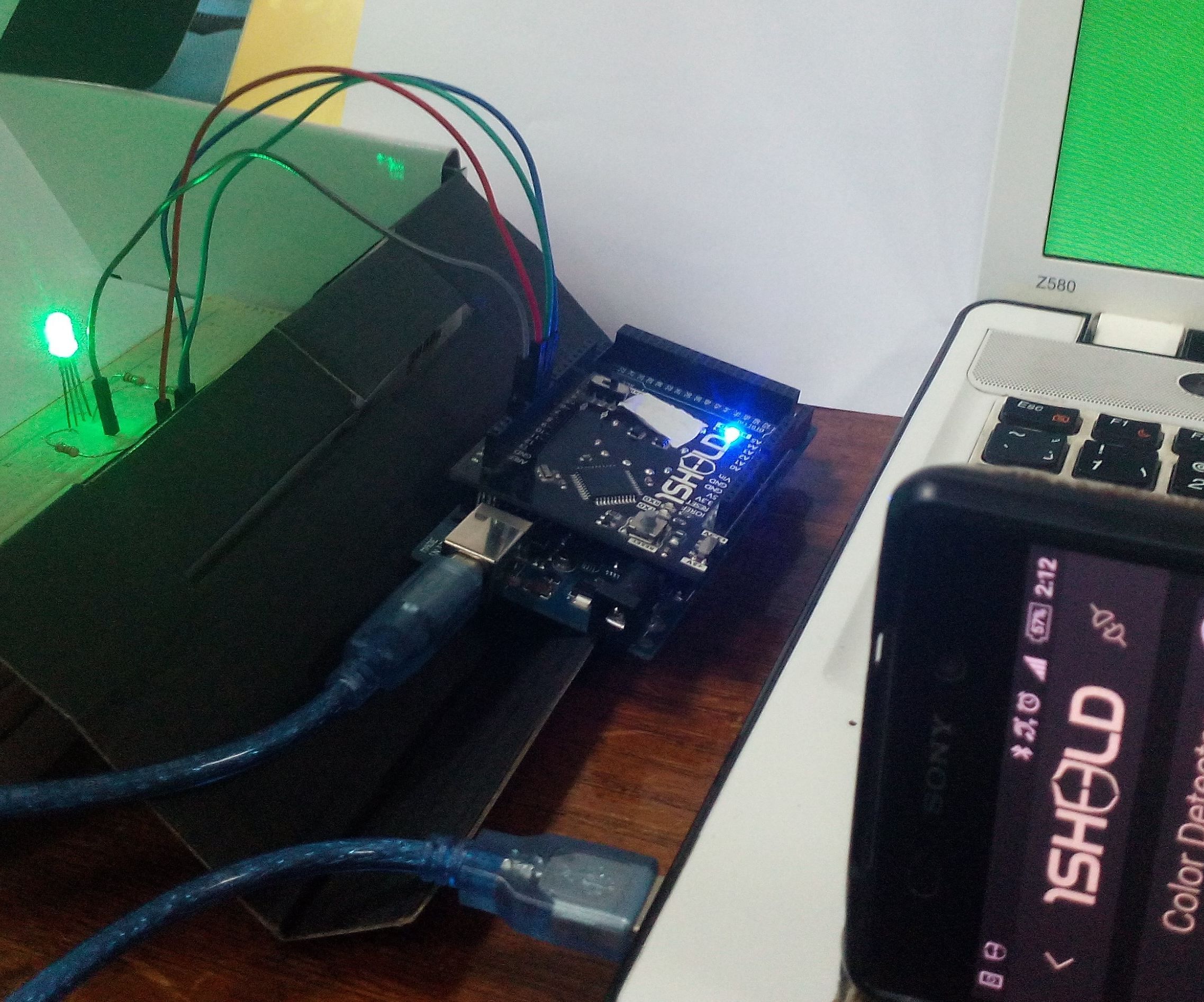 Controlling an RGB LED With Color Detector Camera